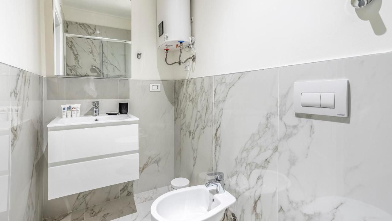 Italianway - The B Village New มิลาน ภายนอก รูปภาพ